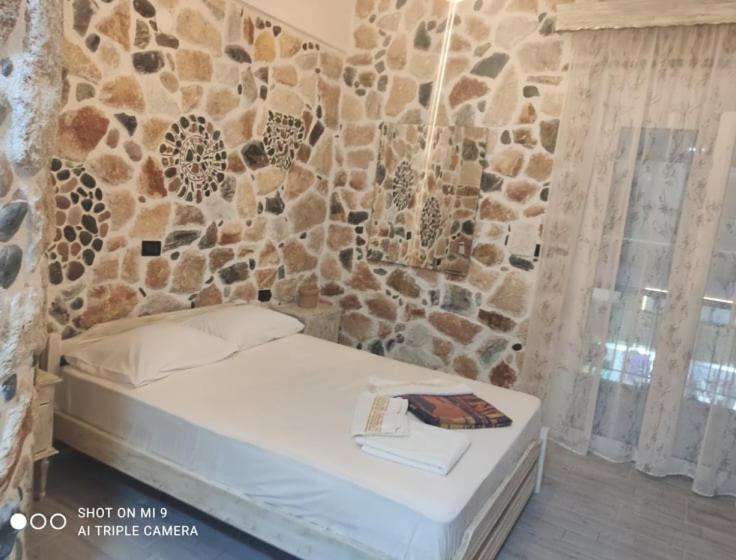 Malvina Rooms Kallithea  Buitenkant foto