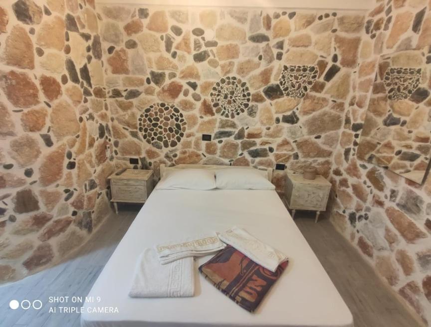 Malvina Rooms Kallithea  Buitenkant foto