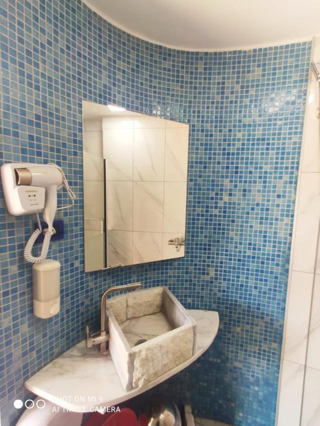 Malvina Rooms Kallithea  Buitenkant foto