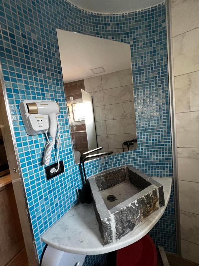 Malvina Rooms Kallithea  Buitenkant foto