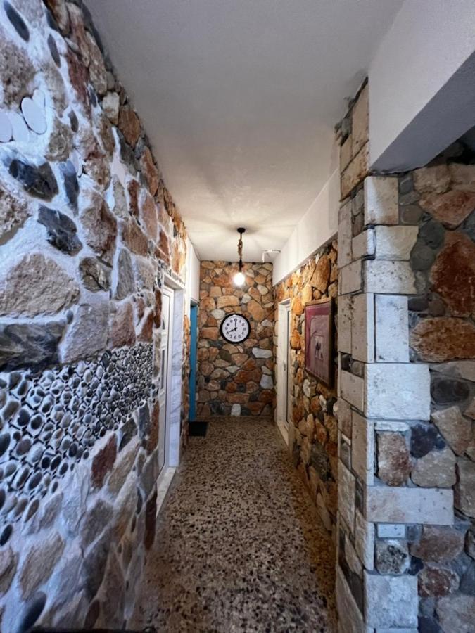 Malvina Rooms Kallithea  Buitenkant foto