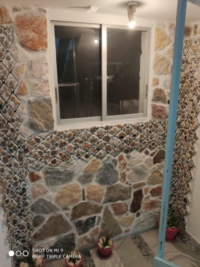 Malvina Rooms Kallithea  Buitenkant foto