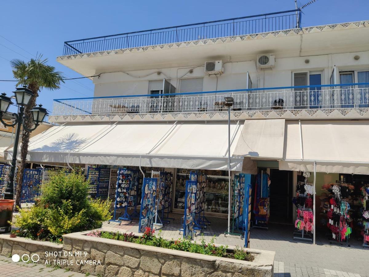 Malvina Rooms Kallithea  Buitenkant foto