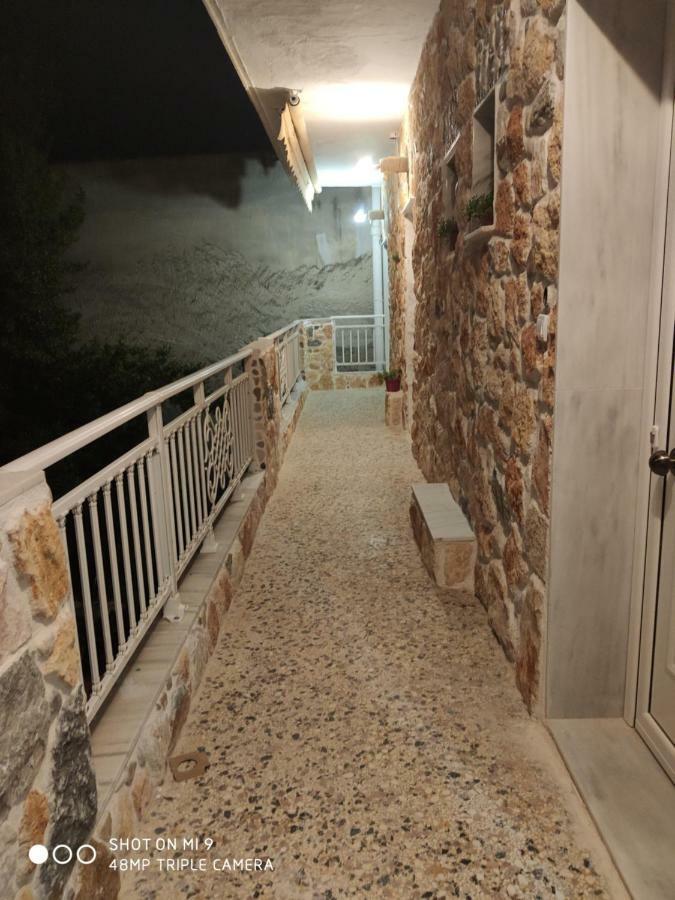 Malvina Rooms Kallithea  Buitenkant foto
