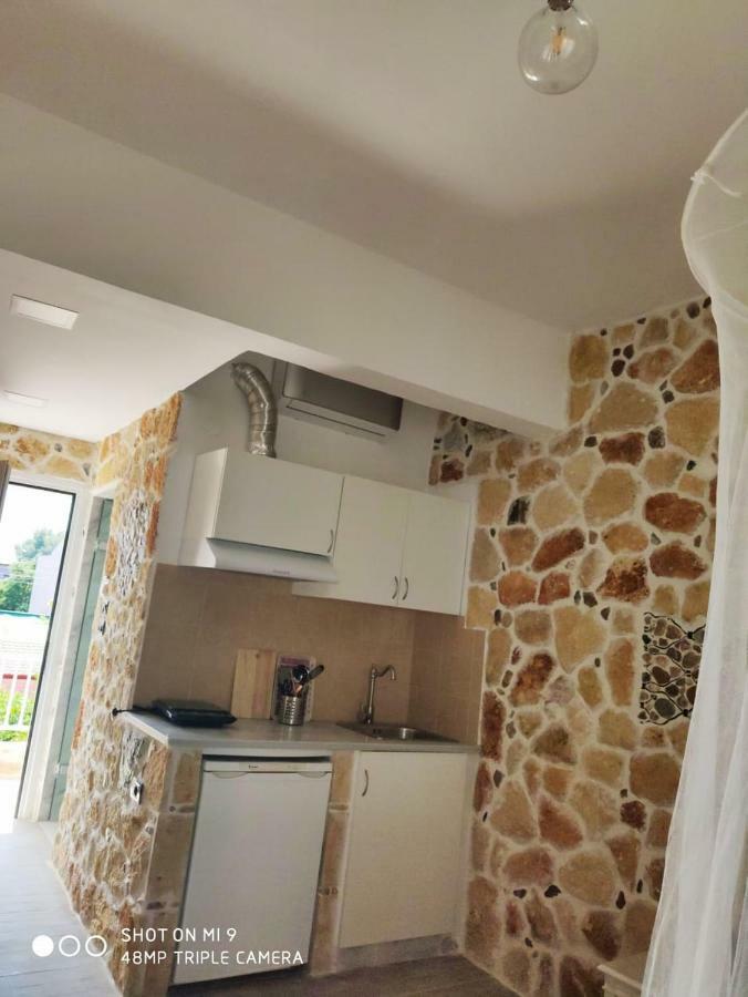 Malvina Rooms Kallithea  Buitenkant foto