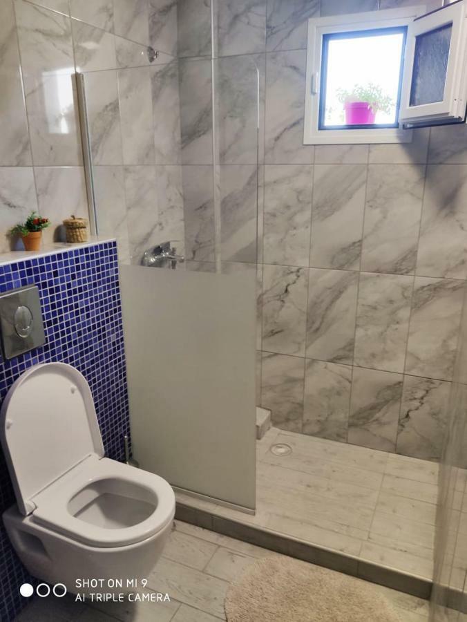 Malvina Rooms Kallithea  Buitenkant foto