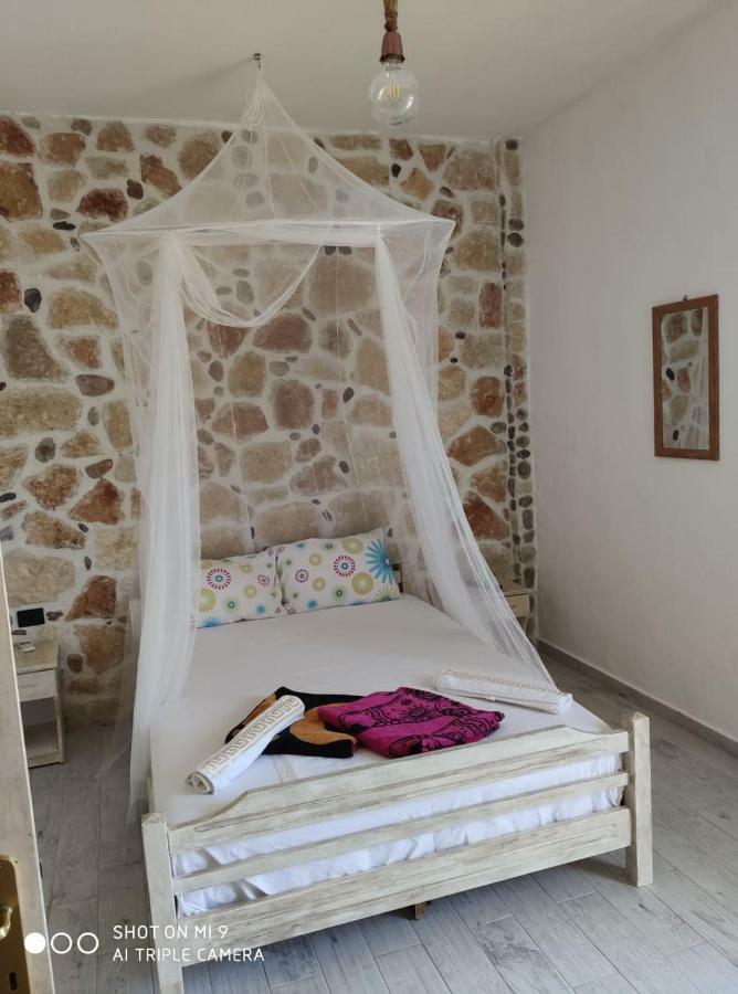 Malvina Rooms Kallithea  Buitenkant foto