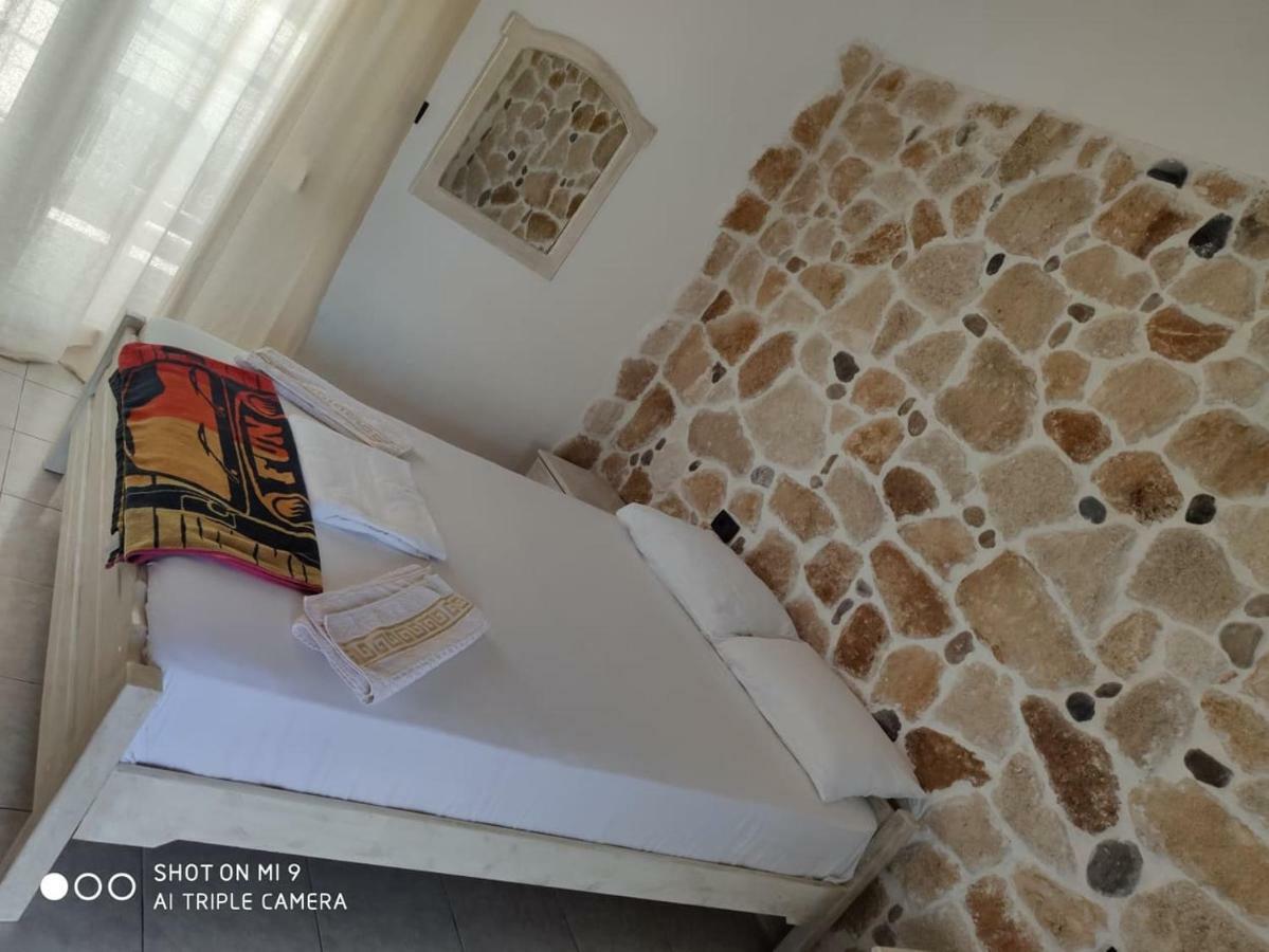 Malvina Rooms Kallithea  Buitenkant foto